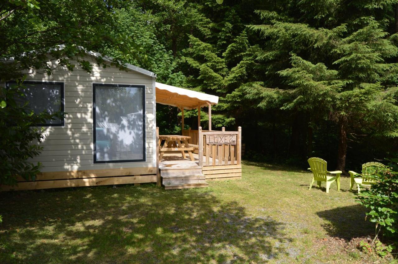 Le Canada-insolite Parque de Campismo Chiny