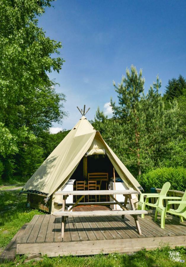 Le Canada-insolite Campsite *